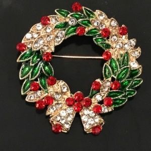 Christmas Wreath Brooch